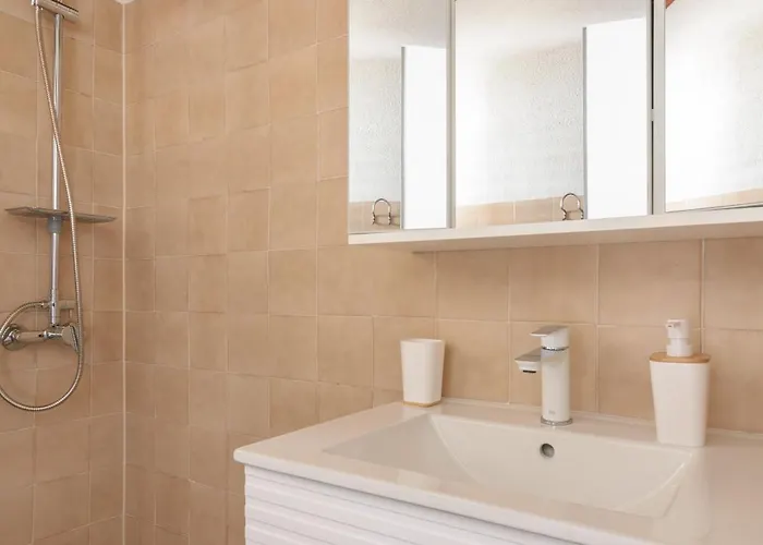 Ilisa * Rogoznica (Sibenik-Knin)